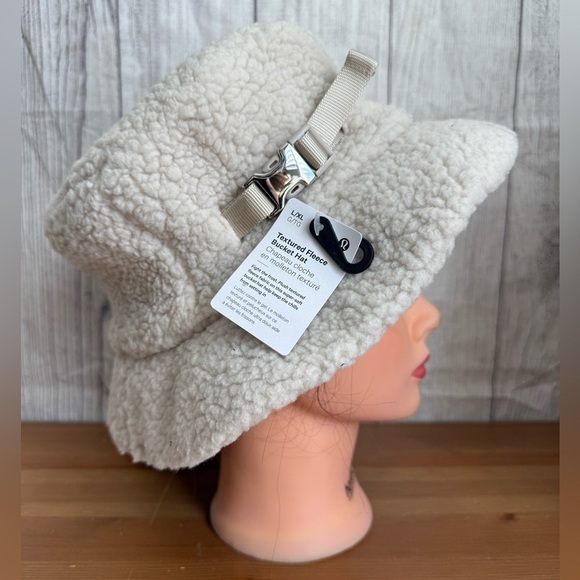 lululemon athletica Accessories - NWT Lululemon Textured Fleece Bucket Hat Adjustable L/XL
